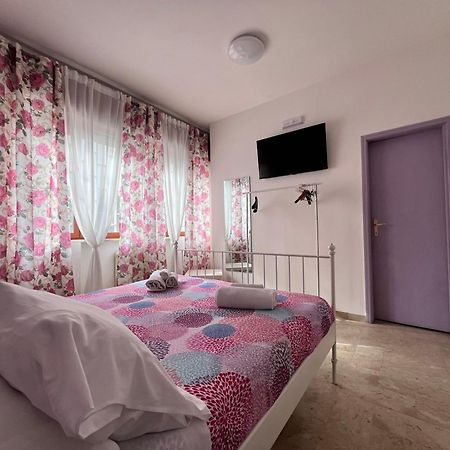 Villa Come A Casa Tua Bari Exteriör bild