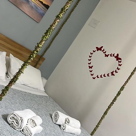 Villa Come A Casa Tua Bari Exteriör bild