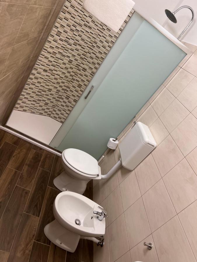 Villa Come A Casa Tua Bari Exteriör bild