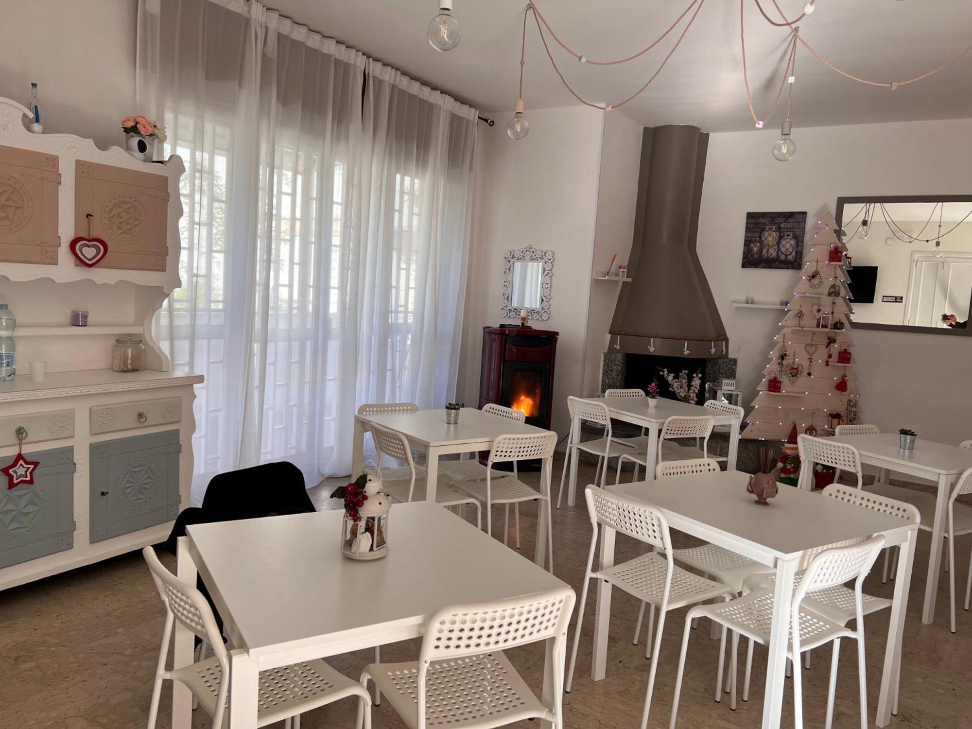 Villa Come A Casa Tua Bari Exteriör bild