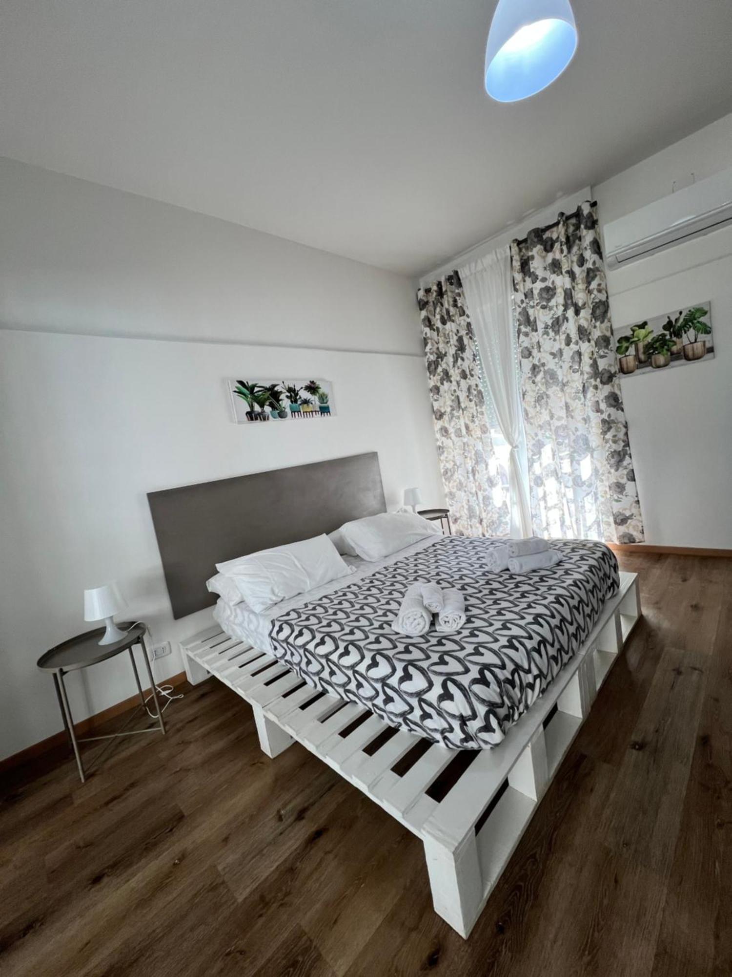 Villa Come A Casa Tua Bari Exteriör bild